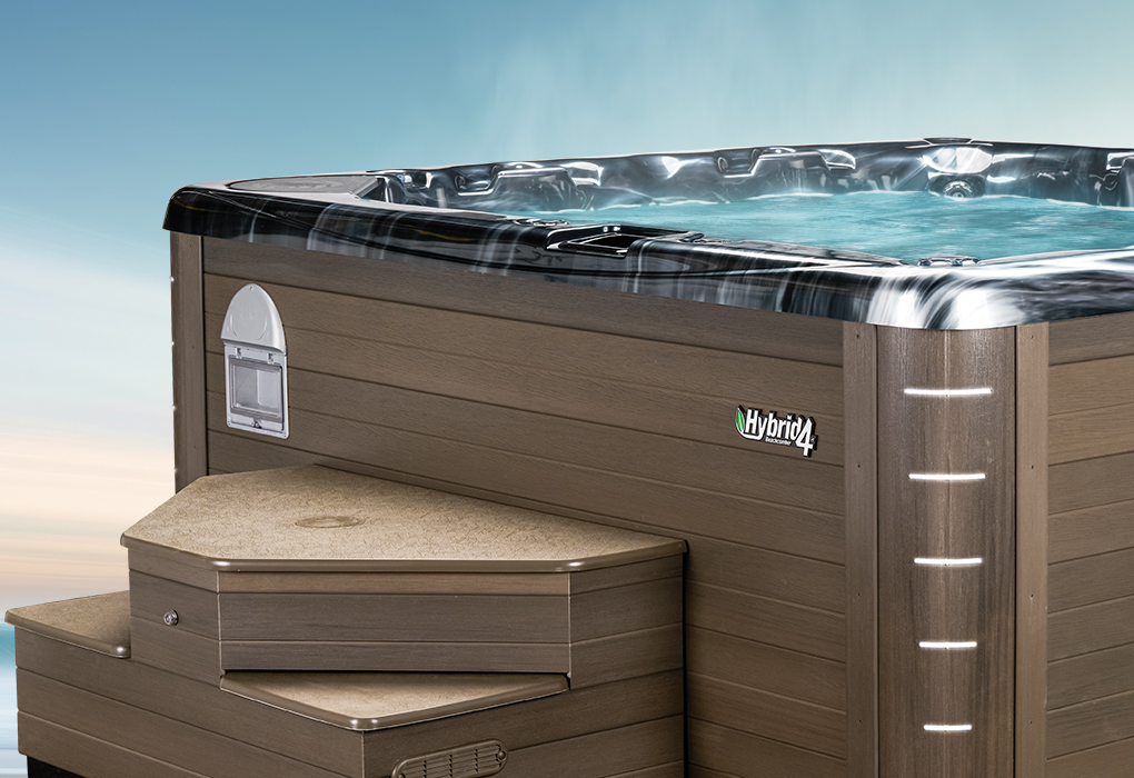 New Year, New Relaxation in a Beachcomber Hot Tub