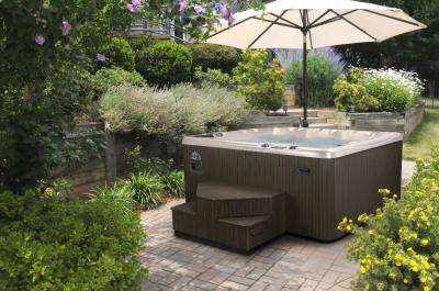 What Makes A Beachcomber Hot Tub Energy Efficient?