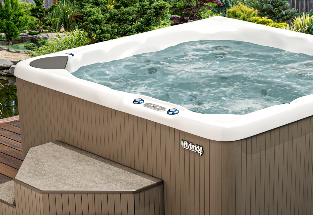 7-seater beachcomber hot tub