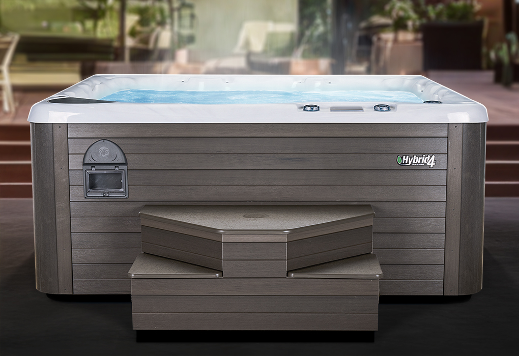 beachcomber hybrid4 in a backyard. with steps to a patio